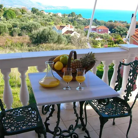 Apartment Pernari