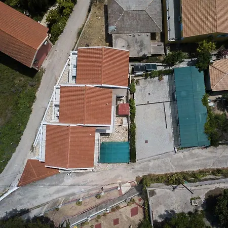 Pernari * Spartià