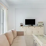 Pernari Apartamento *