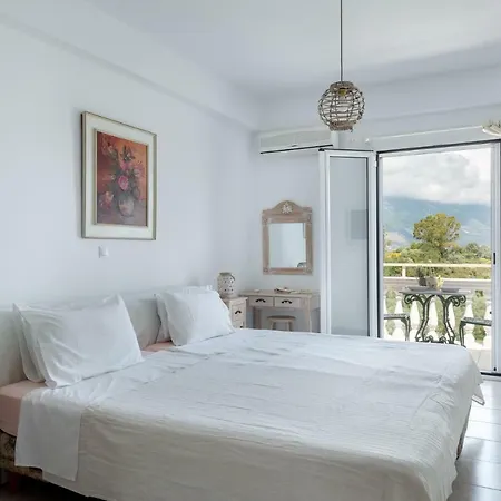 Pernari Apartman Szpartiá