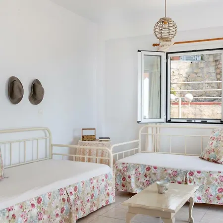 Pernari Apartman Szpartiá