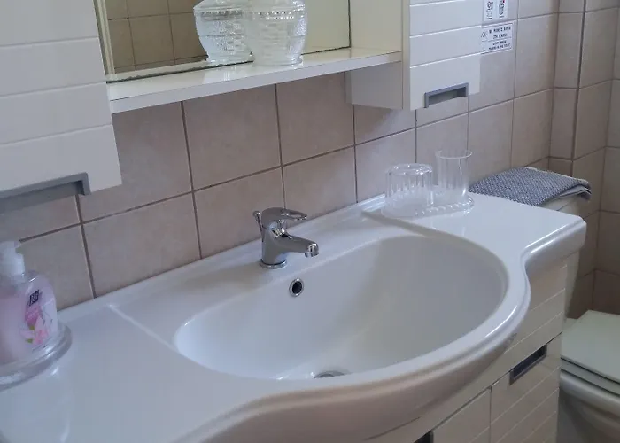 Pernari Apartman Szpartiá